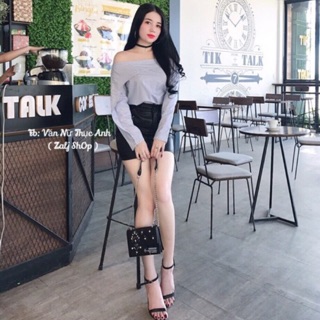 Áo bẹt vai tay dài