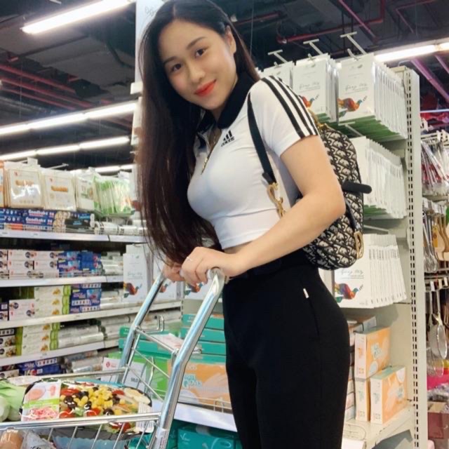 Áo Croptop Cổ Trụ Tay 3 Sọc Phối Dây Kéo Đồng Siêu Xịn | BigBuy360 - bigbuy360.vn