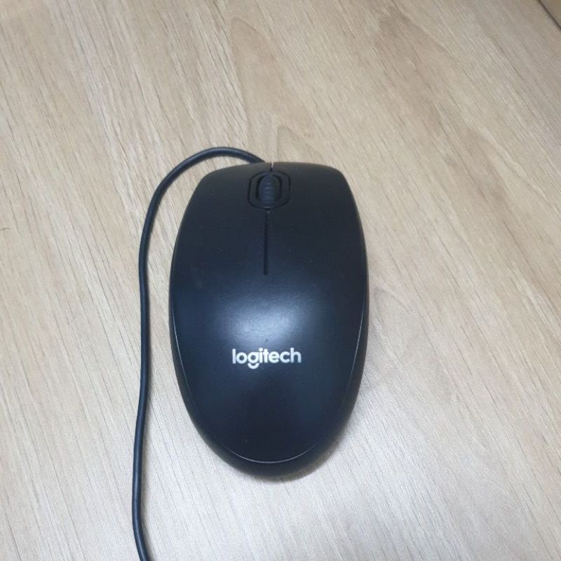 Chuột có dây Logitech m100r