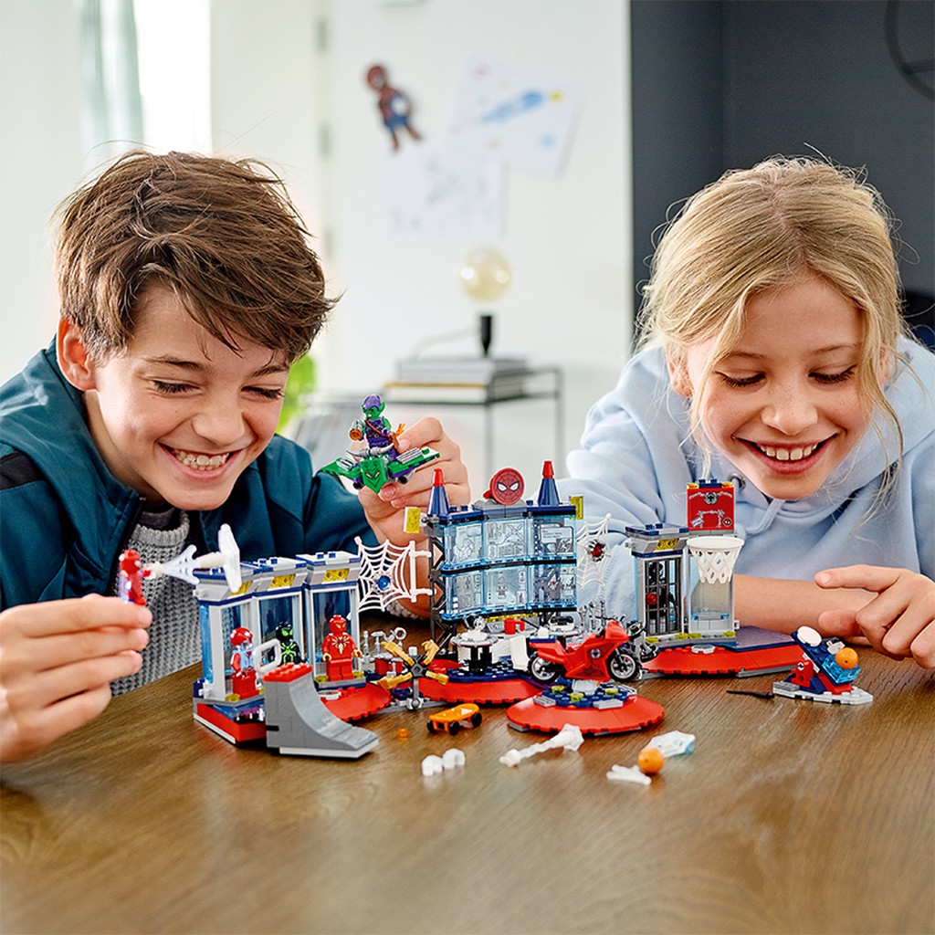 Đồ Chơi Lắp Ráp LEGO SUPERHEROES Đột Kích Hang Ổ Người Nhện 76175 Cho Bé Trên 8 Tuổi