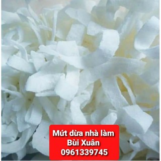 Mứt dừa nhà làm bùi xuân