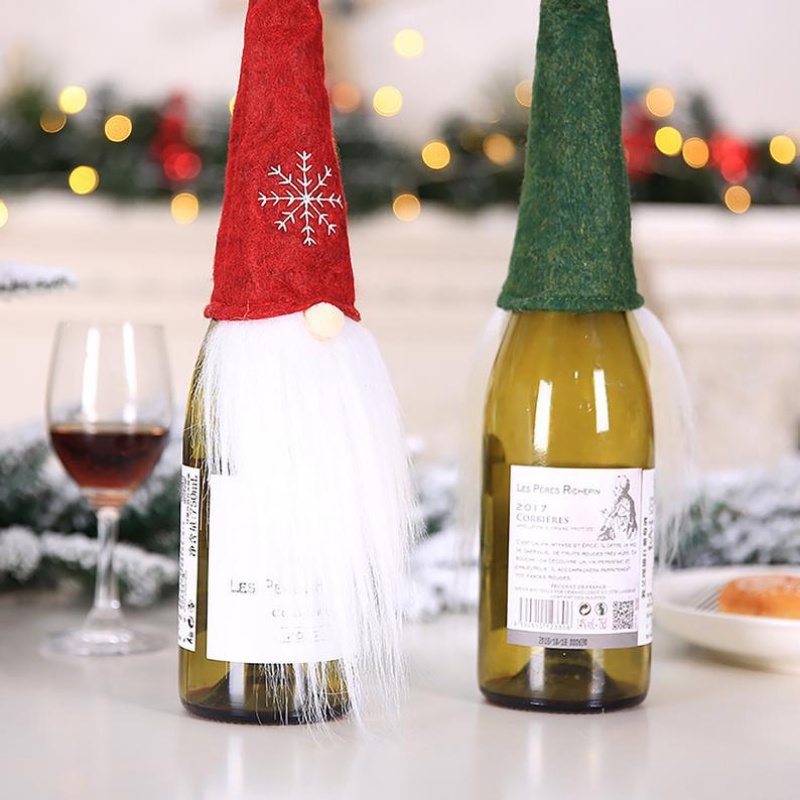 Vỏ Bọc Chai Rượu Hình Ông Già Noel Đội Mũ Dài Bằng Lông Nhung Dễ Thương Xinh Xắn