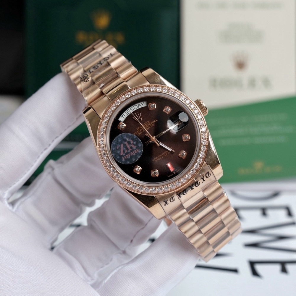 Đồng Hồ Nam RoLex Day-Date Sapphire RA033 Mặt NÂU viền đá Máy cơ Automatic Nhật