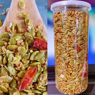 LON 600g HẠT BÍ RANG TỎI ỚT🌶