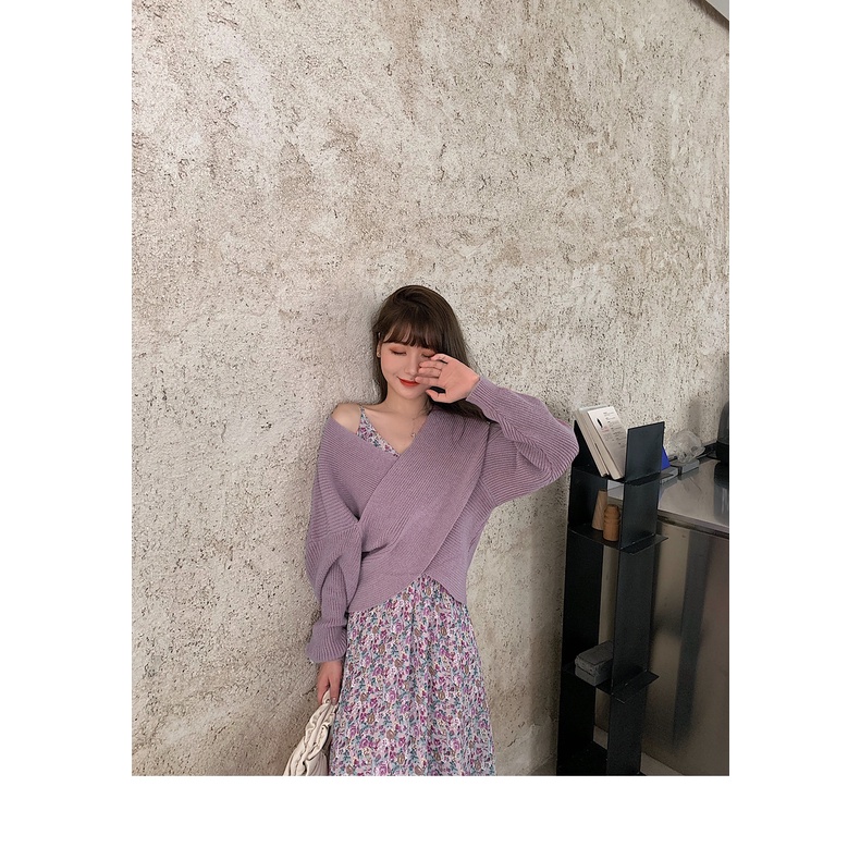 Set đồ áo len và váy hoa nhí vintage