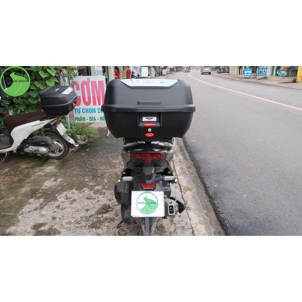 Baga Givi SRV cho xe Vario