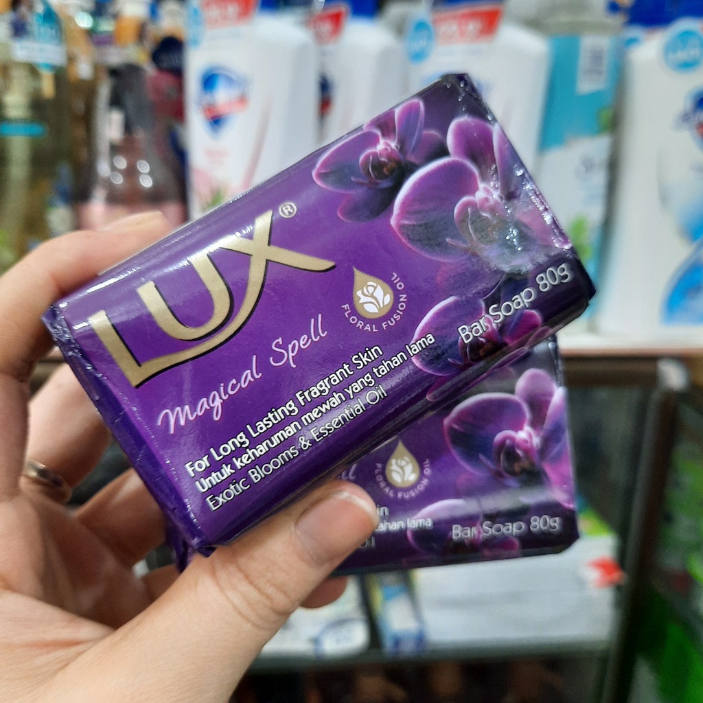 Xà Phòng cục Lux Magical Spell Hương Hoa Lan (Tím) 80g