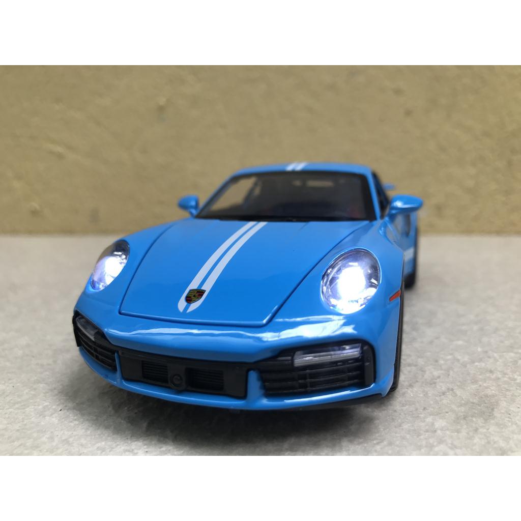 Mô hình xe Porsche 911 TurboS 1:32
