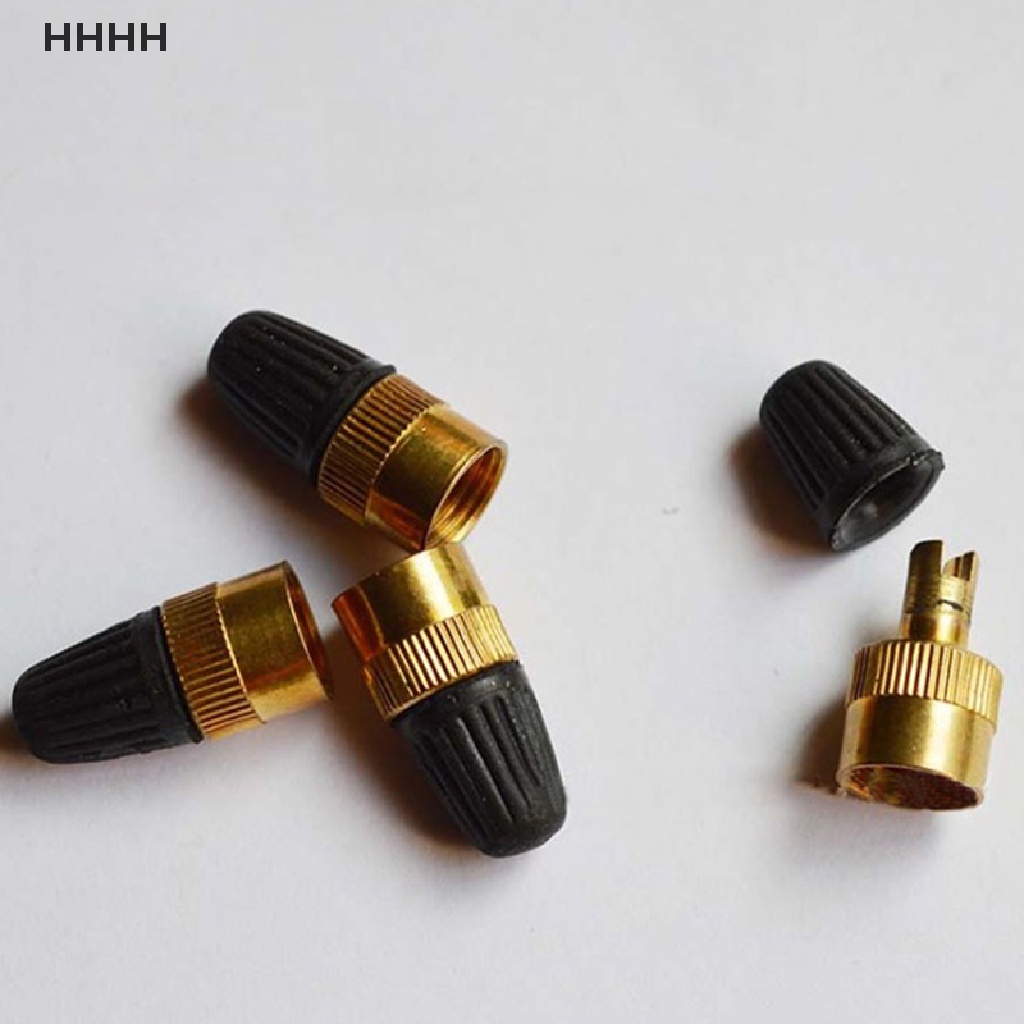 Nắp Van Bánh Xe Hơi Bằng Đồng Có Rãnh Độc Đáo