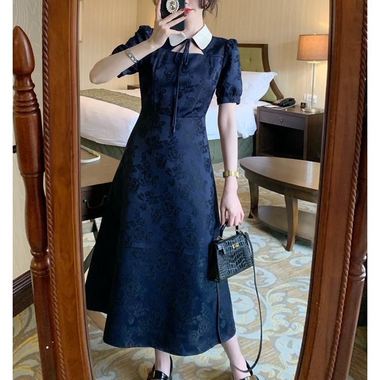 Đầm Hoa Hồng Thiết Kế Xinh Xắn Nữ Tính