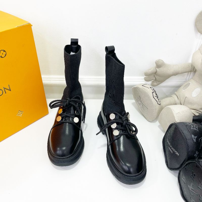 M(ẢNH THẬT) Boot Cổ Thấp Len Chun Pha Da Mềm Êm Fullbox Xịn Cao Cấp