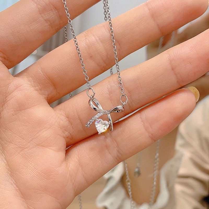 Vòng cổ Mặt Trái Tim Đính Đá Pha Lê Thời Trang Cho Nữ