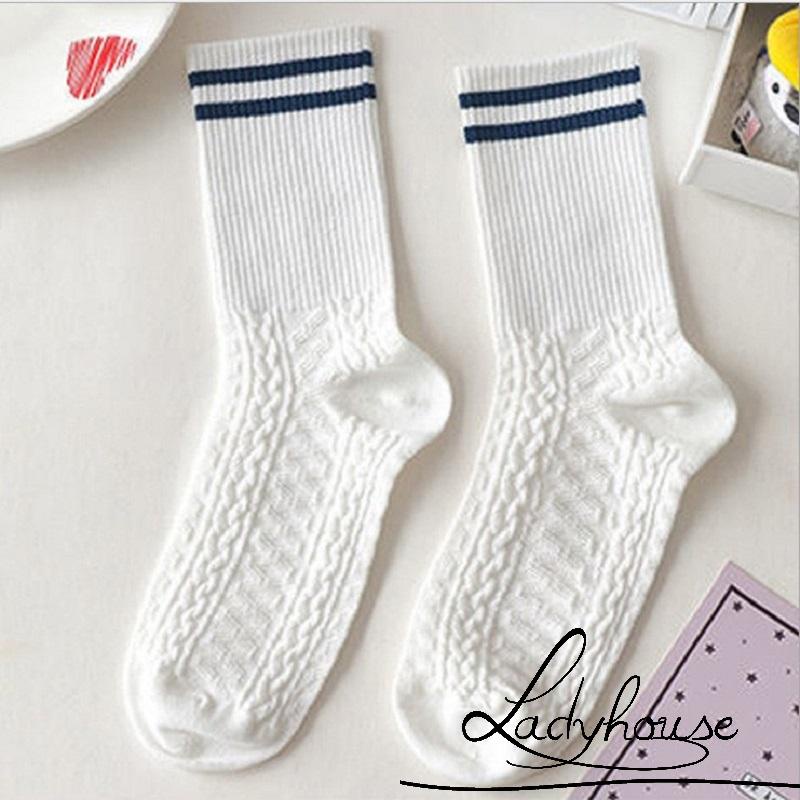 Vớ dệt kim thoáng khí chống trượt in họa tiết hoạt hình dễ thương cho nữ