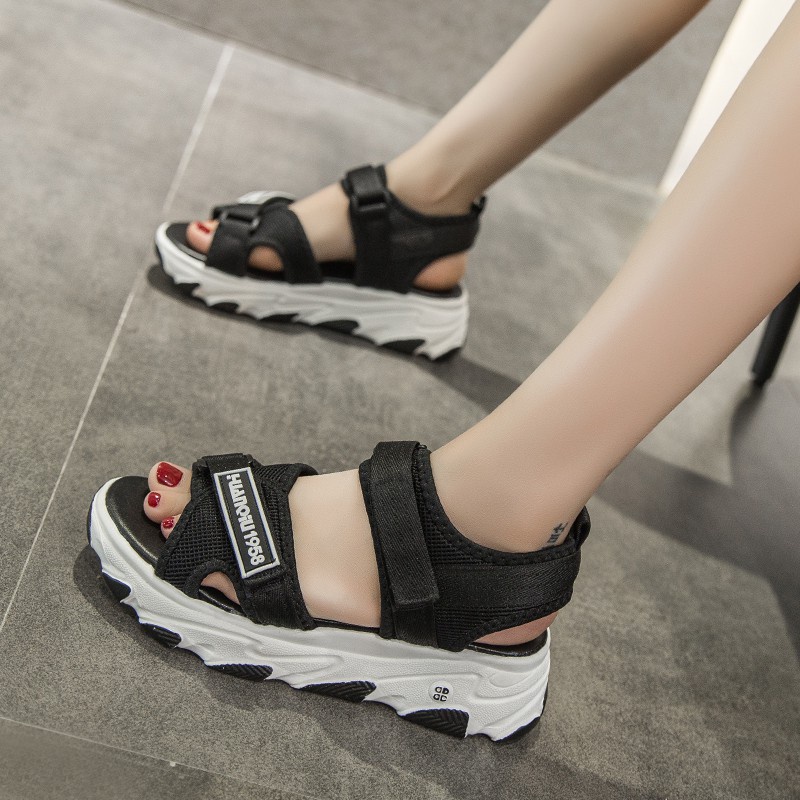 GIÀY SANDAL NỮ MWC -GIÀY SANDAL QUAI CHÉO CHỮ X ĐẾ CAO PHỐI CHỮ NĂNG ĐỘNG - NUSD- 2757