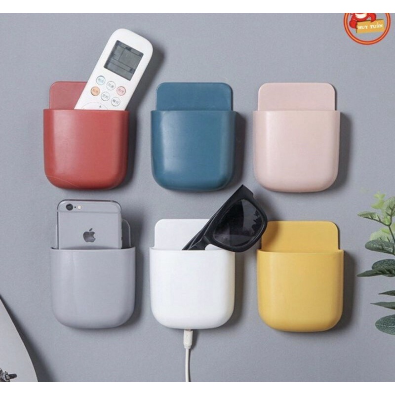 Hộp nhựa đựng điều khiển điều hòa TV dán tường thông minh