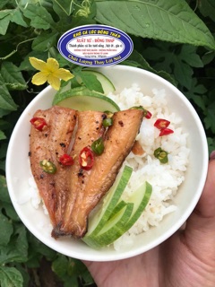 1KG KHÔ CÁ LÓC ĐỒNG THÁP 5-6 con