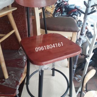 Ghế tựa sắt mặt gỗ