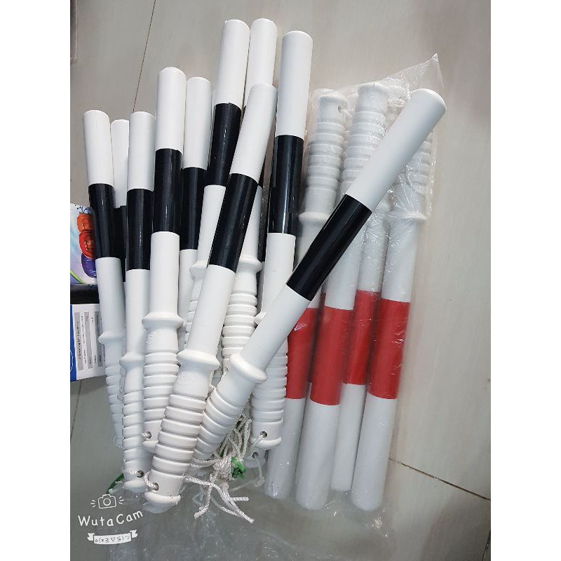 Gậy nhựa giao thông, gậy giao thông, gậy nhựa phản quang dùng điểu khiểu, chỉ huy, cảnh báo, dùng cho bảo vệ.