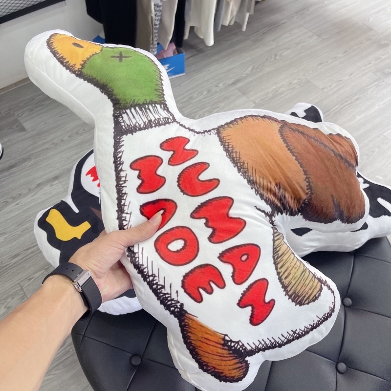 Gối Ôm KAWS x Human Made Cushion Set, Gấu bông Kaws x Human Made