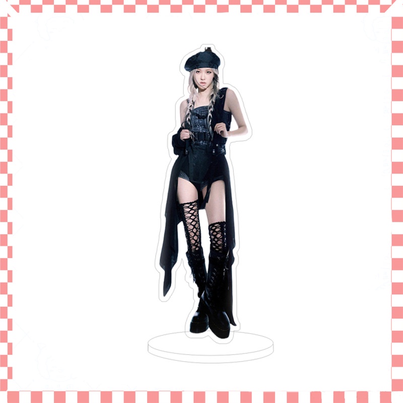 Phụ Kiện Trang Trí Bàn Đứng Hình LISA Nhóm BLACKPINK