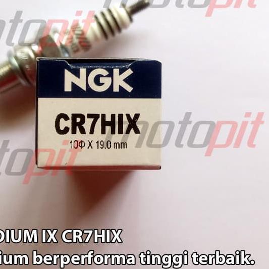 Bugi Đánh Lửa Cho Xe Hơi Ngk Iridium Ix Cr7Hix