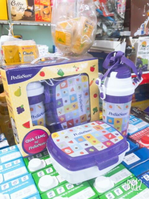 BỘ HỘP CƠM, BÌNH NƯỚC PEDIASURE- hàng KM
