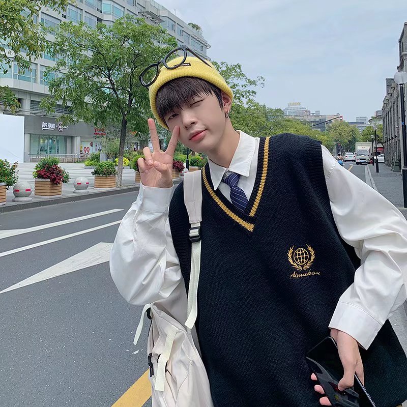 Áo Len Không Tay Dáng Rộng Họa Tiết Thêu Thời Trang Hàn Quốc Cho Nam