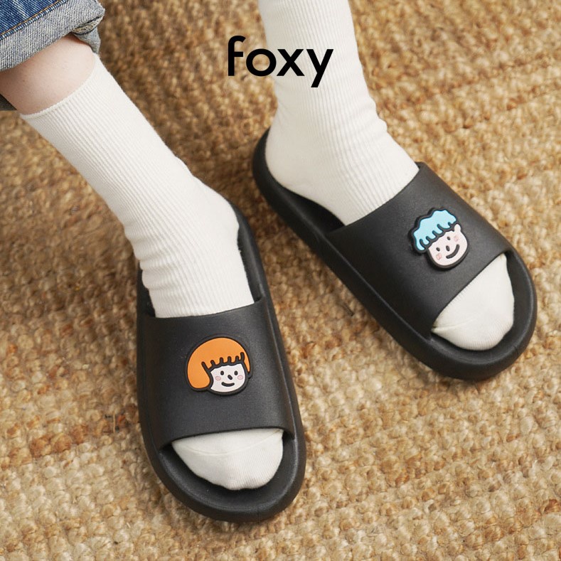 Dép Bánh Mì Nữ Quai Ngang FOXY Mẫu Mới Mùa Thu Đông 2021 Siêu Êm Hoạ Tiết Cặp Đôi Dễ Thương - FOX032