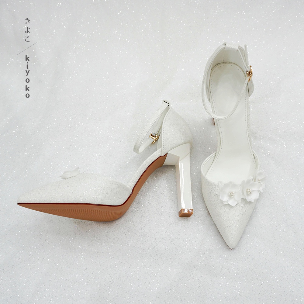 Giày cưới cao cấp Kiyoko đính hoa 5 cánh | gót vuông 10cm