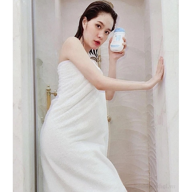 Dung Dịch Vệ Sinh Phụ Nữ Hana Soft Silk Hanayuki 150gr