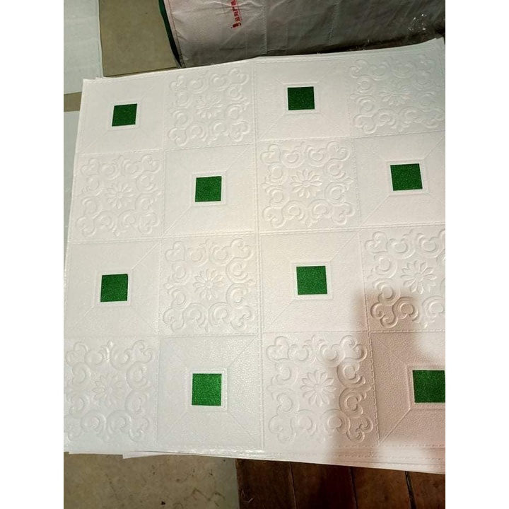 Xốp dán tường hoa văn tem nhũ nhiều màu sang nhất hiện nay trắng mẫu mới nhất , kt 70*70 cm