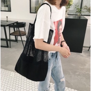 Túi tote lưới đen trắng