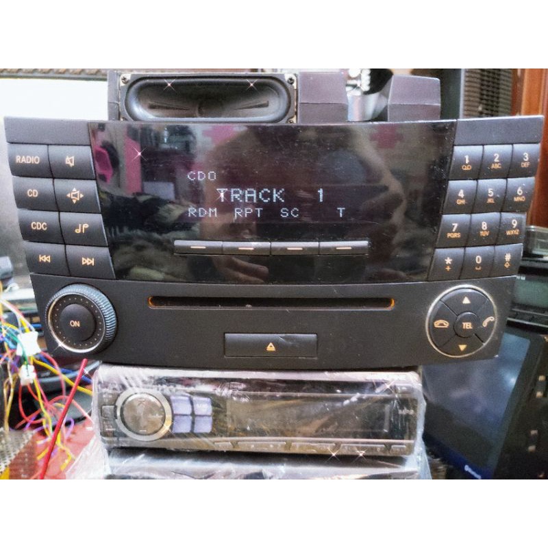 Đầu ALPINE RADIO CD MERCEDES BENZ E CLASS . AUX / USB /