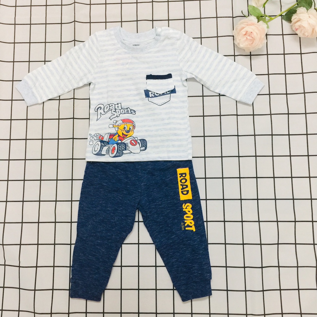 Bộ quần áo dài tay thu đông cho bé trai Dokma sale DMB356