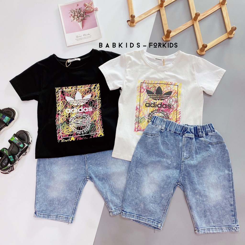 Bộ bé trai áo cotton kèm quần bò siêu chất 2 màu trắng đen 17-26kg - BABKids