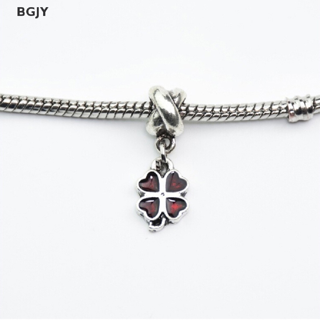 1 Mặt Vòng cổ Hình Cỏ Bốn Lá May Mắn Phong Cách Châu Âu Mới