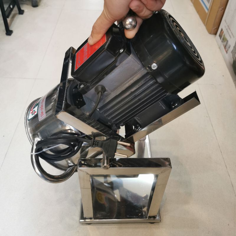 Máy Xay Giò Chả Đa Năng Khung Inox Vung Kính 750w 900w 1100w Tặng Que Đánh Ruốc
