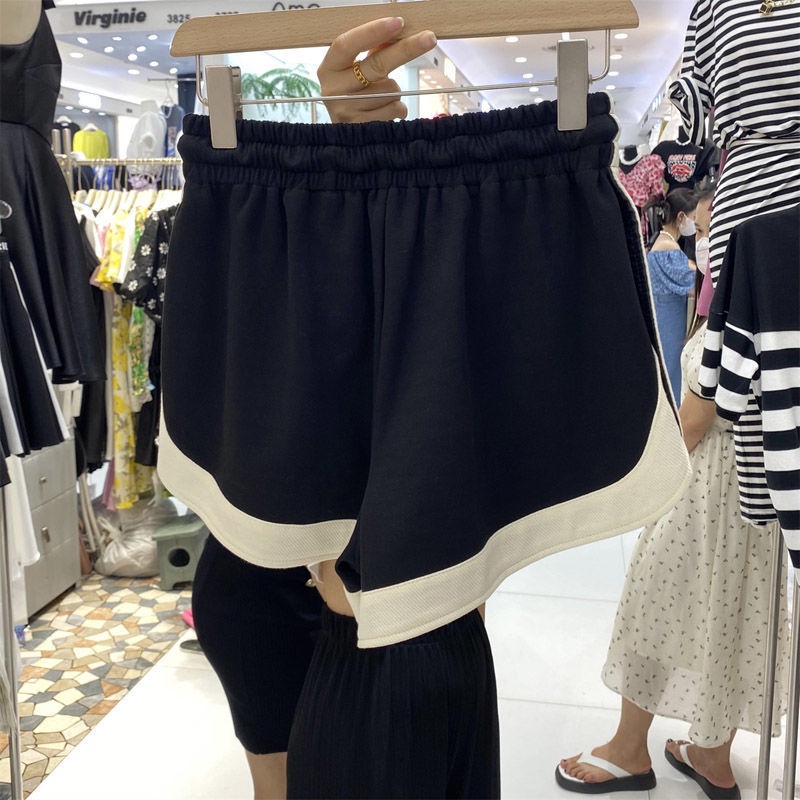 Quần Short Thể Thao Nữ Ống Rộng Năng Động