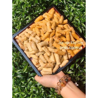 Snack chả giò tôm