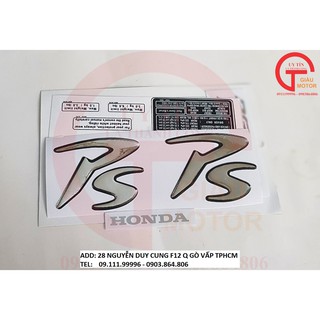 Bộ tem gồm chữ ps màu bạc và thông số bắng decal dán xe