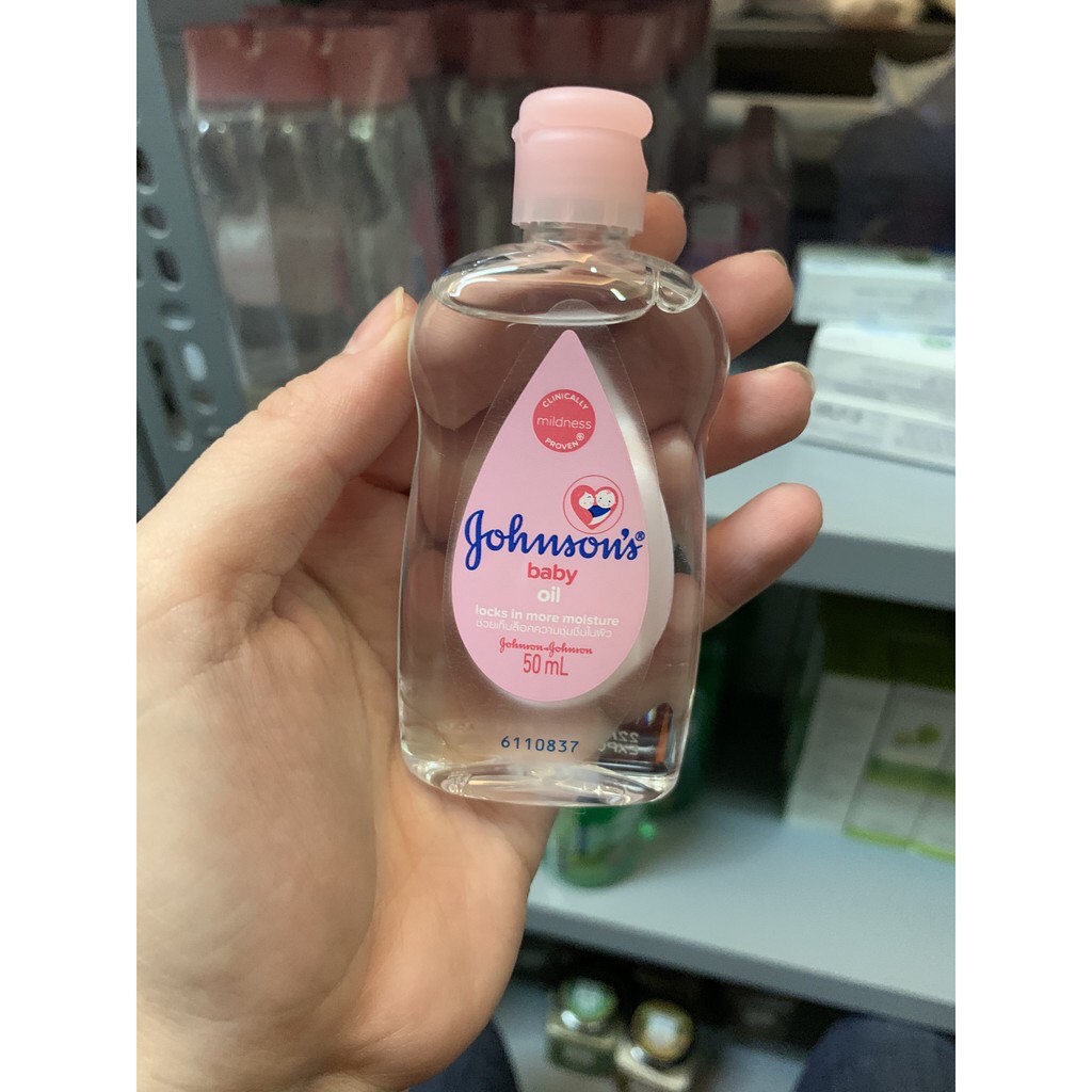 Dầu Massage & Dưỡng Ẩm Johnson's Baby Oil (50ml ,200ml)