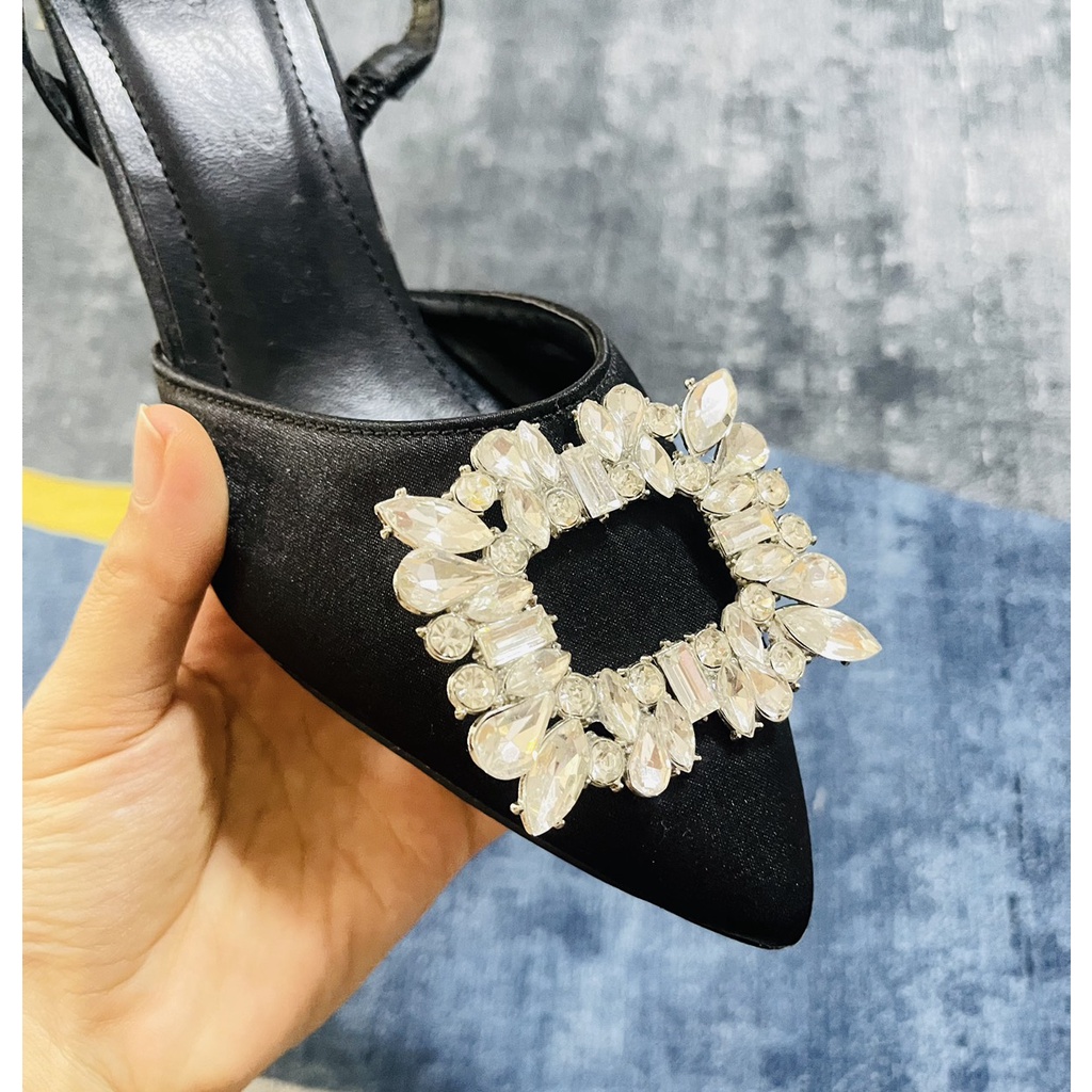 Sandal lụa mịn bít mũi nhọn nơ đá trắng vuông gót đũa nhỏ - 7P