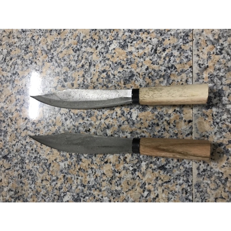 Yếm nhọn gọt hoa quả