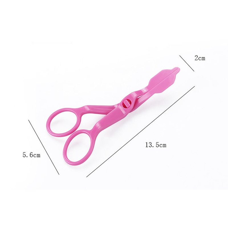 Kéo Nhựa Hỗ Trợ Bắt Kem Trang Trí Bánh