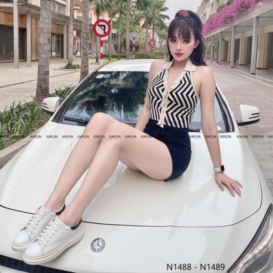 Áo Yếm Kiểu Hở Lưng Cổ V Bẻ Hoạ Tiết Sọc Dọc Sexy Co Giãn 4 Chiều | BigBuy360 - bigbuy360.vn