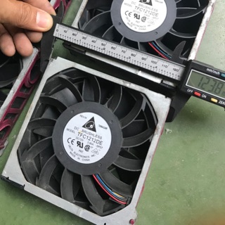 Quạt server hp Delta 12v 3.24A , vuông 12cm