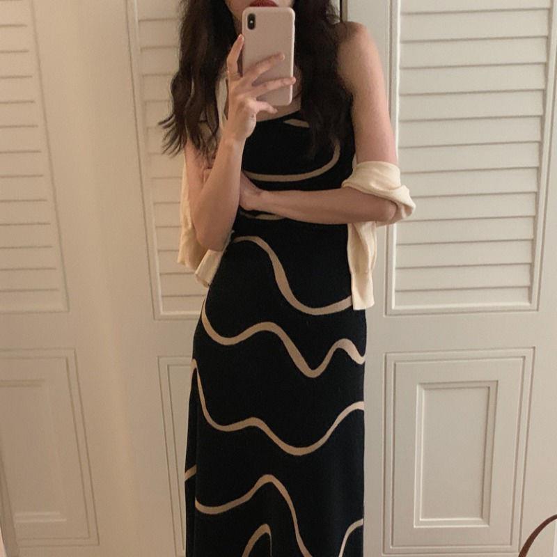 Đầm Dài Hai Dây Dáng Ôm In Họa Tiết Phong Cách Pháp Hàng Mới Dành Cho Nữ