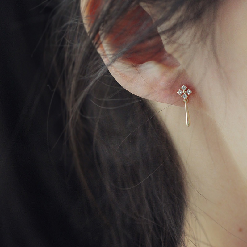 Bông Tai Mạ Bạc 925 Đính Đá Zircon Đơn Giản Thanh Lịch ​Bông Tai Mạ Vàng Phối Tua Rua Thời Trang