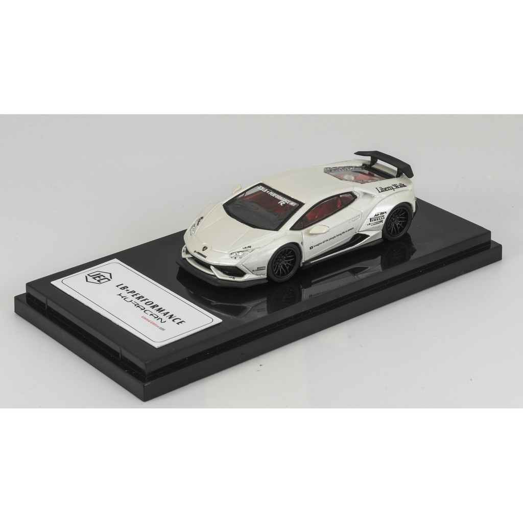 Mô Hình Xe Hơi lamborghini Bằng Hợp Kim Tỉ Lệ 1 / 64