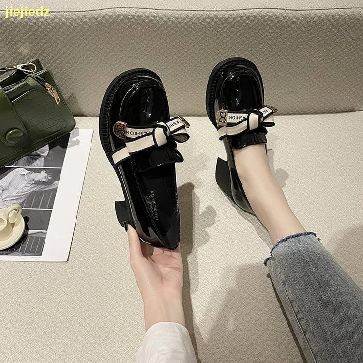 Giày cao gót da mũi tròn phong cách Anh Quốc thời trang xuân thu cho nữ s 2021